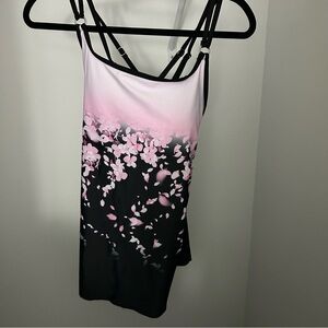 Floral Pink and Black Women's Tankini Swim Top Size 2XL